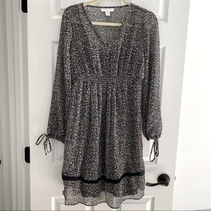 Floral mini maternity dress